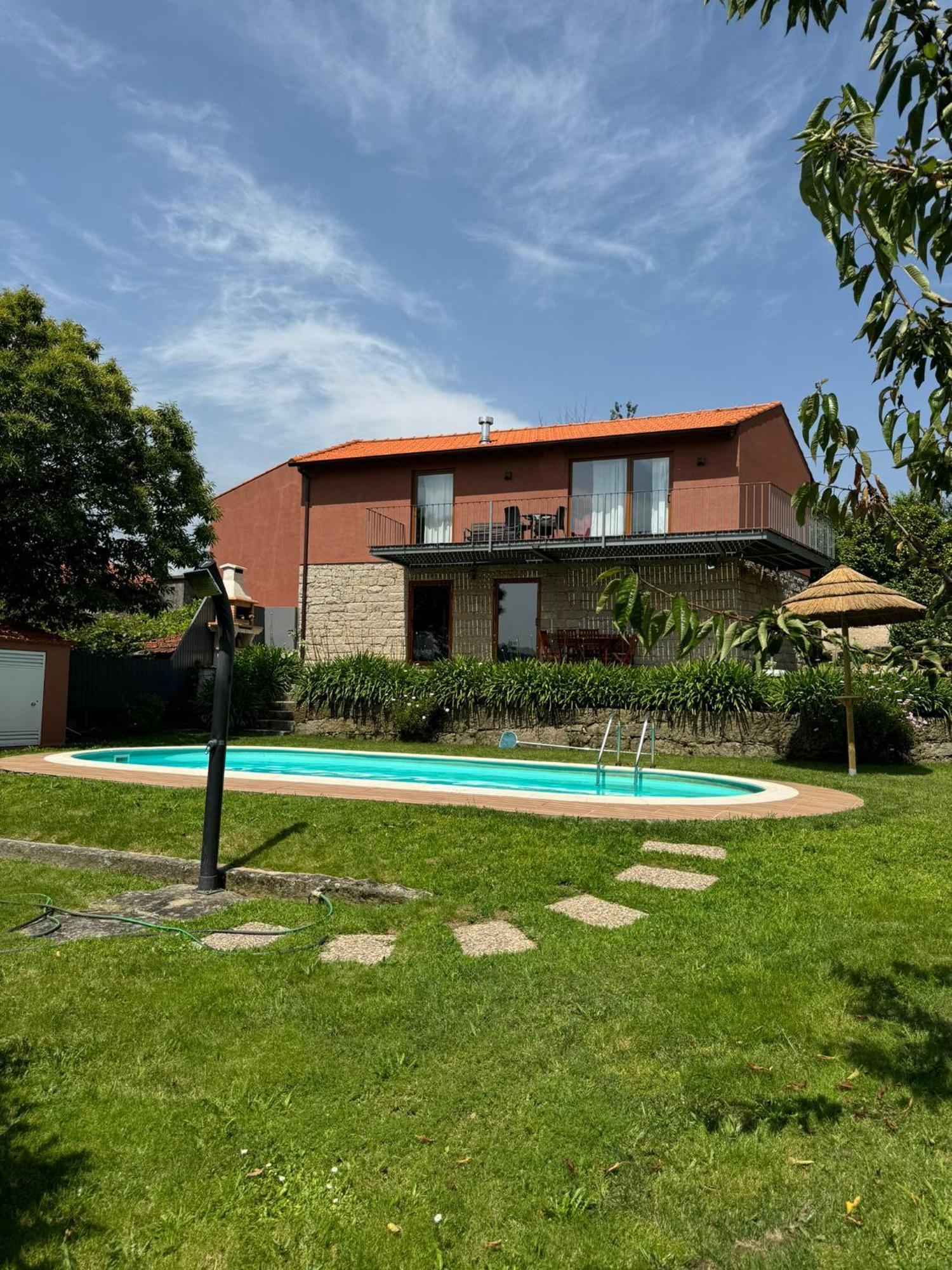 Casa Castanhas - Cinfaes, Viseu *